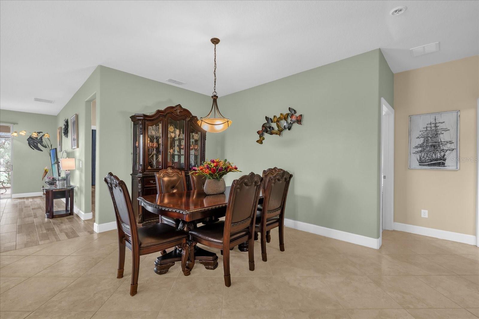 715 Asturias Rd Property Photo 15
