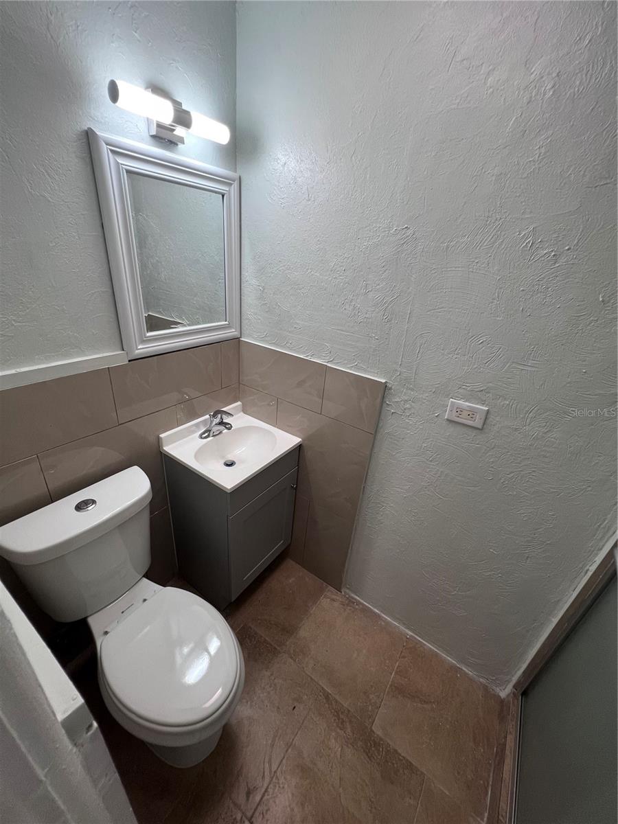 3823 Pine Ridge Rd Property Photo 10