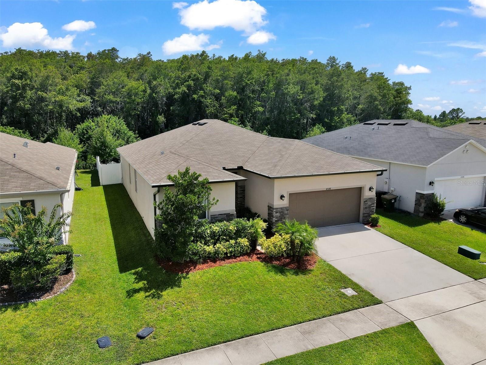 4548 Orchard Grove Rd Property Photo 1