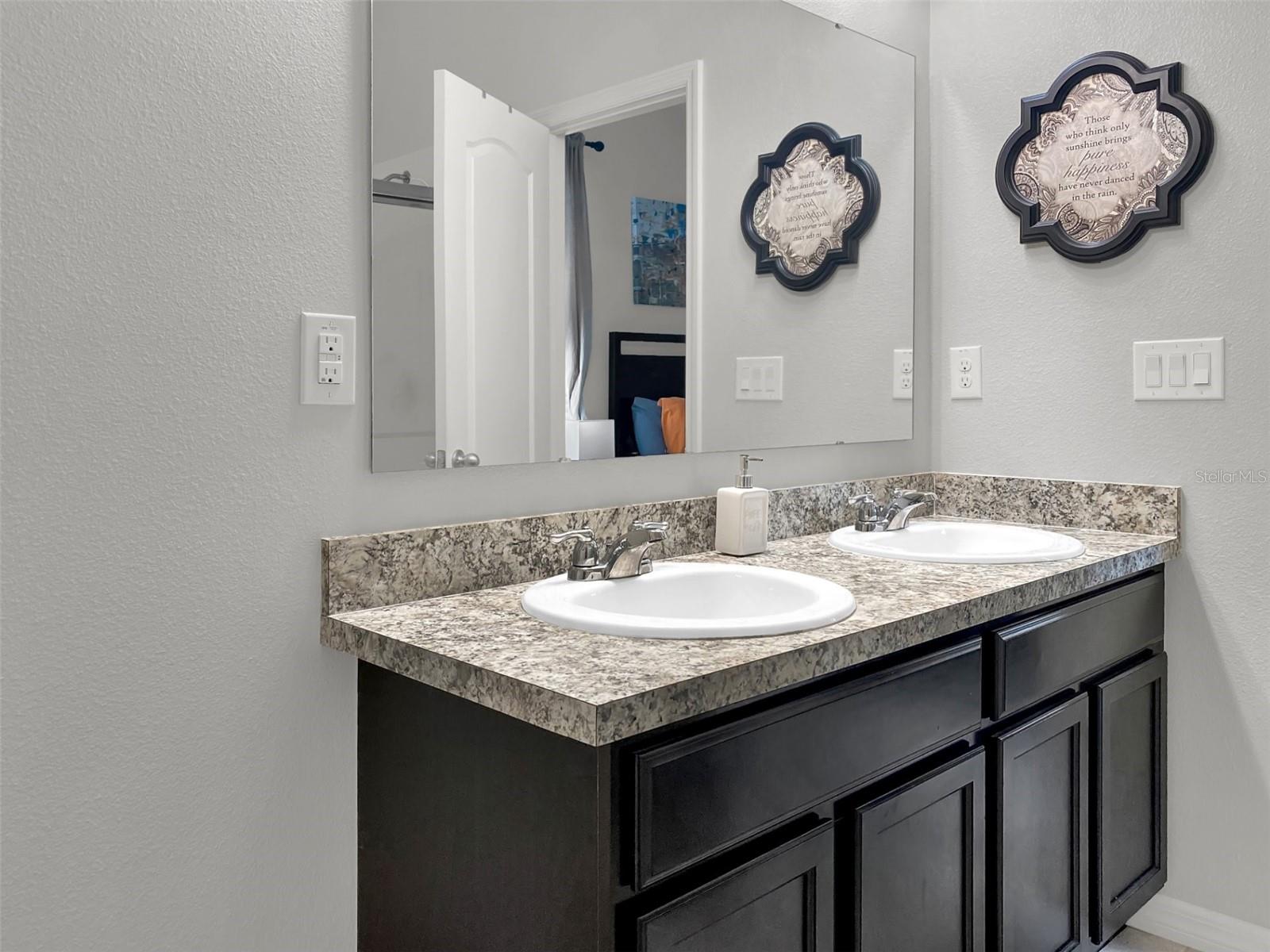 4548 Orchard Grove Rd Property Photo 10