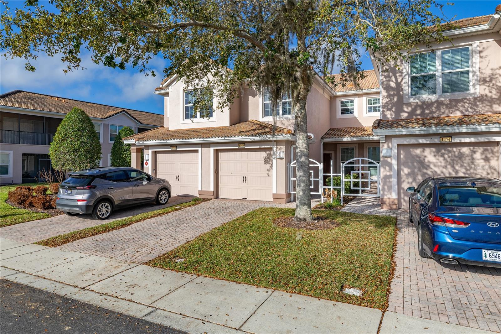 1256 Romani Ave Property Photo 4