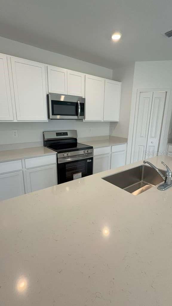 3619 Hardman Drive Property Photo 2