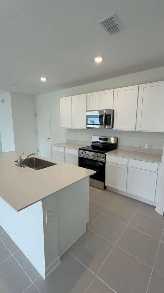 3619 Hardman Drive Property Photo 3