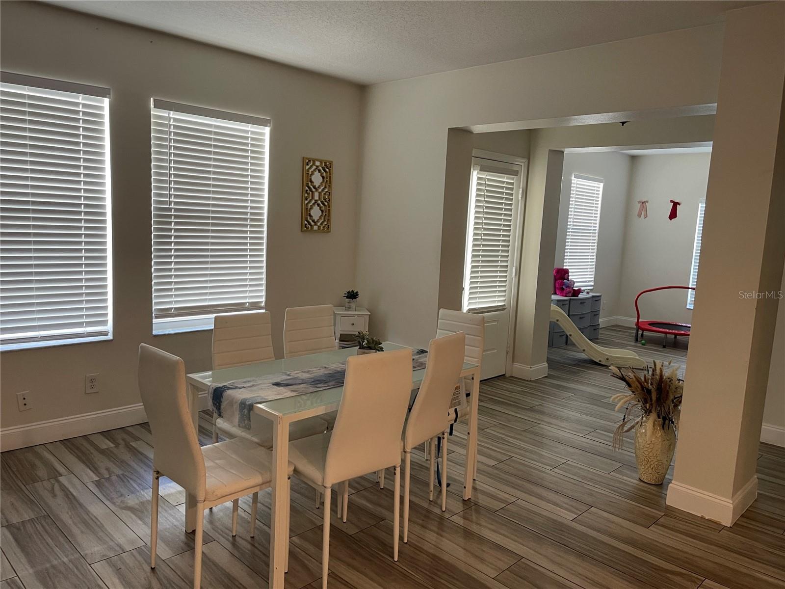 2024 Cypress Bay Blvd Property Photo 13