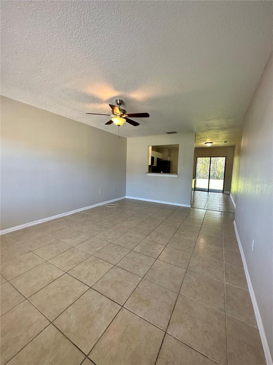 544 Imperial Pl Property Photo 4