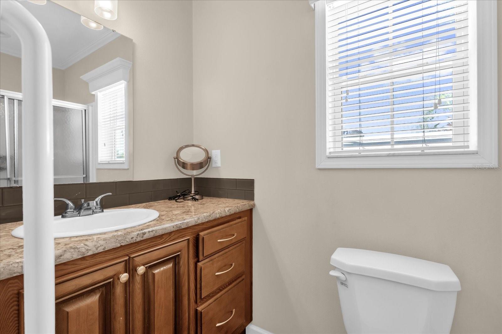1039 Center Crest Blvd Property Photo 16