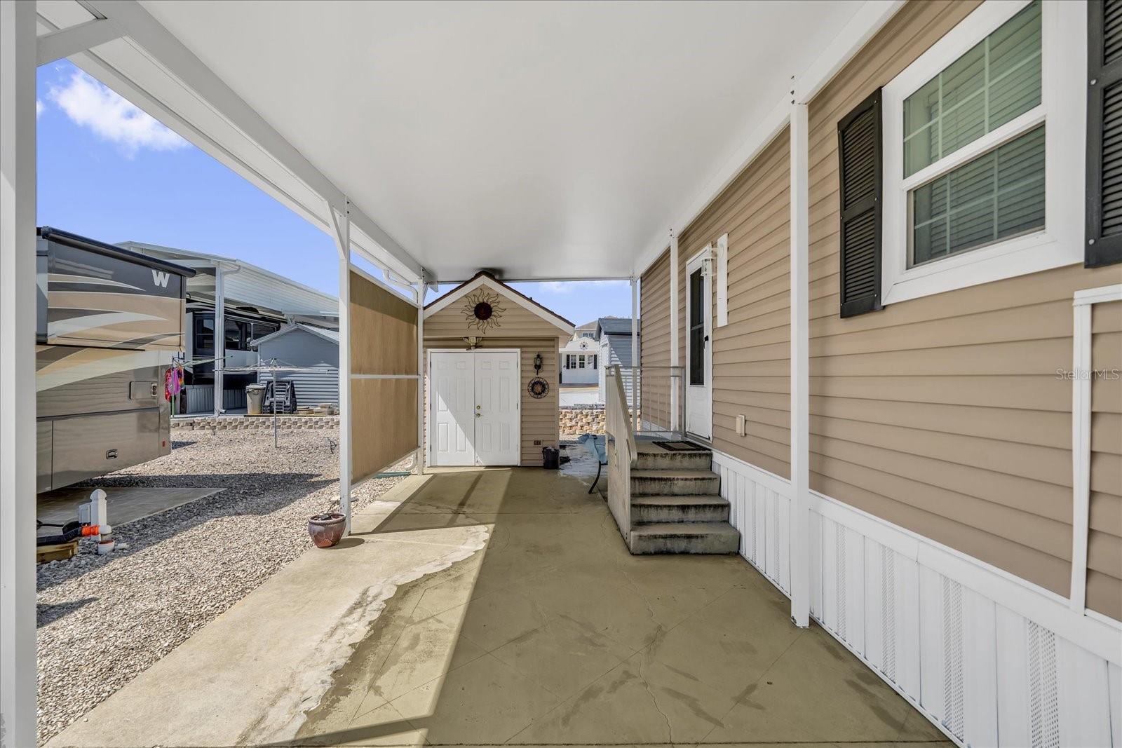 1039 Center Crest Blvd Property Photo 21