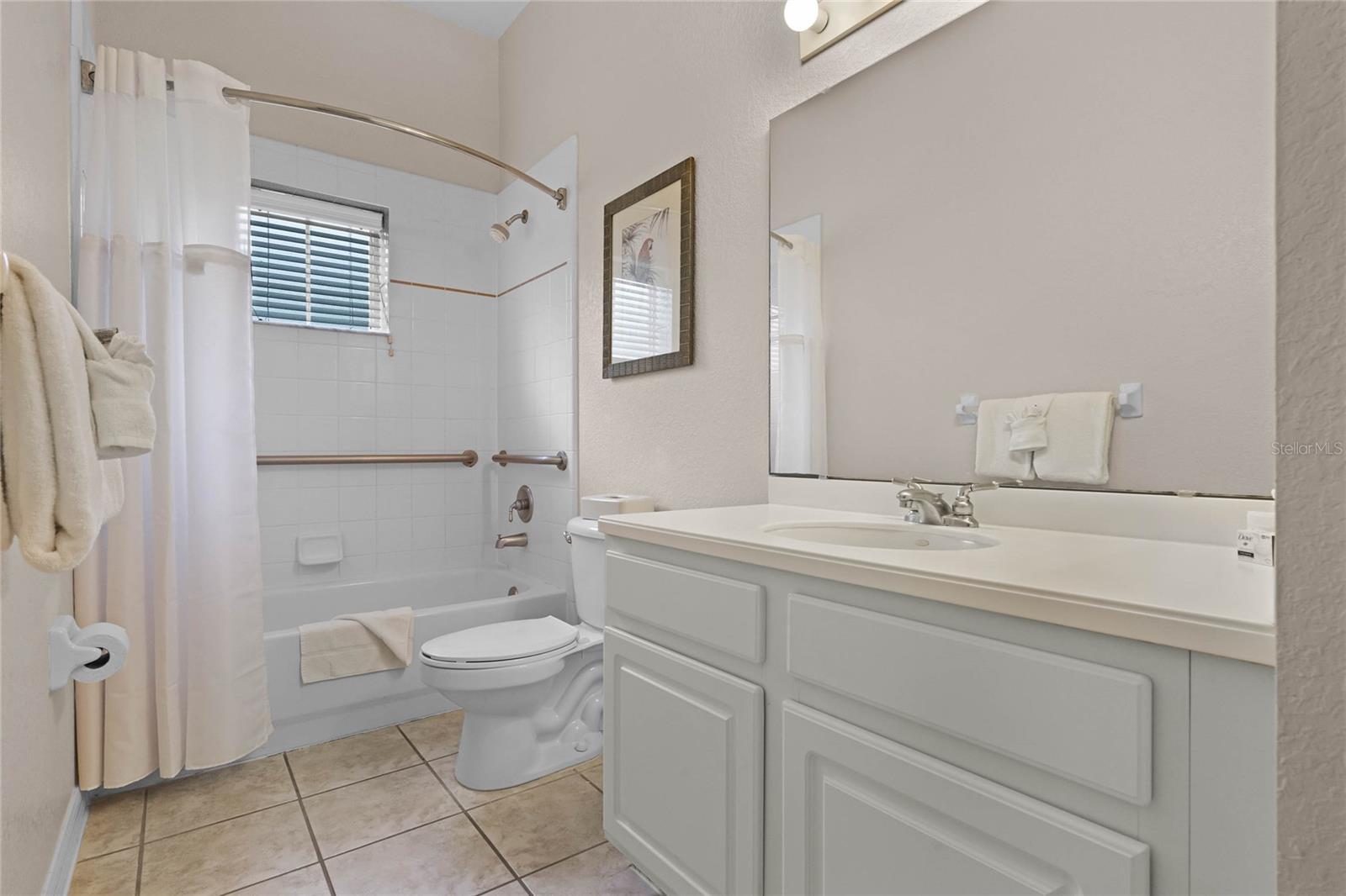 312 Lucaya Loop Property Photo 24