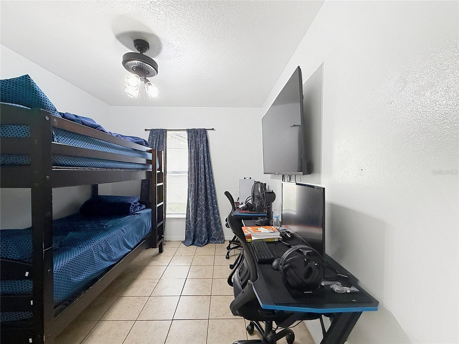522-524 Imperial Pl Property Photo 9