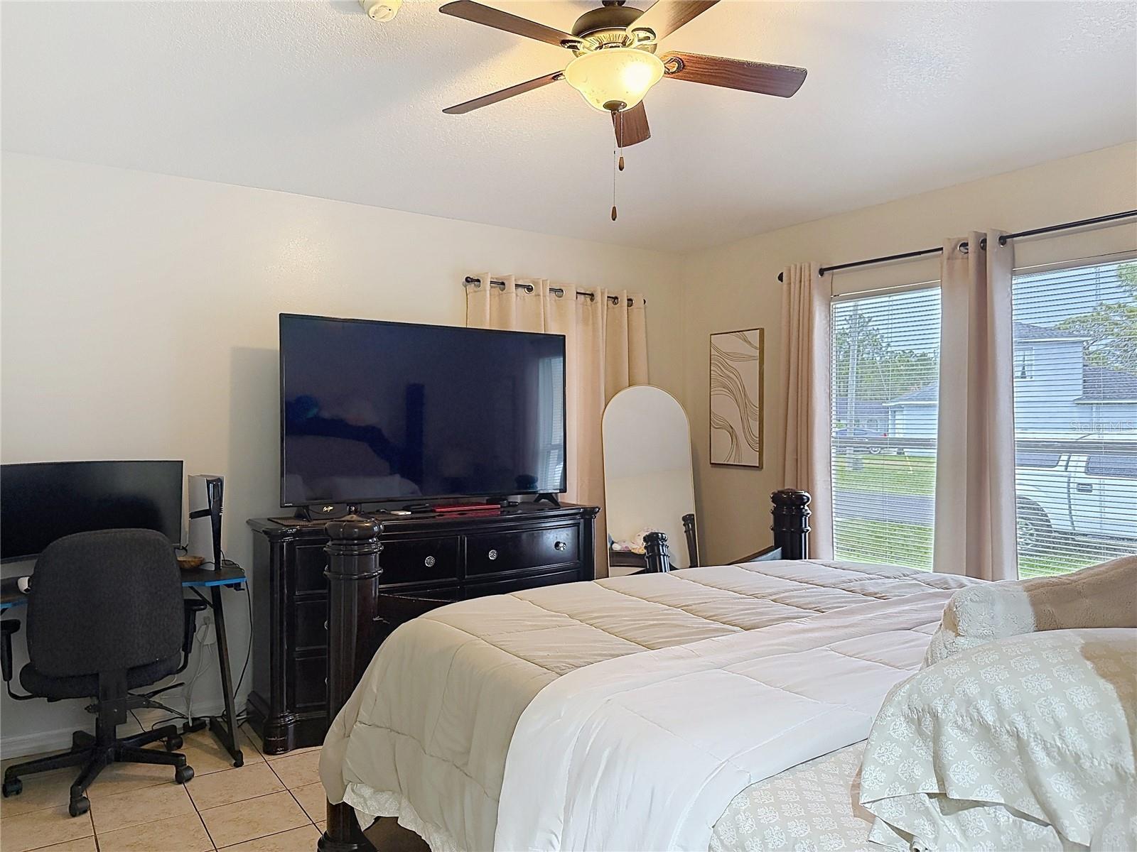 522-524 Imperial Pl Property Photo 27