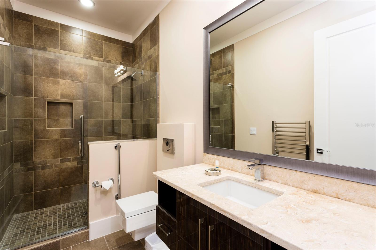 905 Golden Bear Dr Property Photo 62