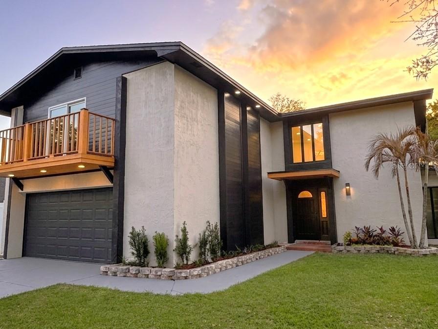 14 GLENDALE DR