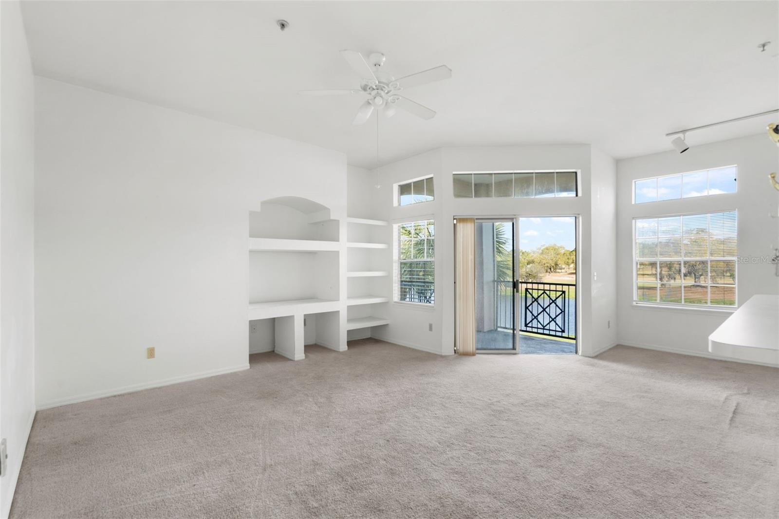 7320 Westpointe Blvd #533 Property Photo 10