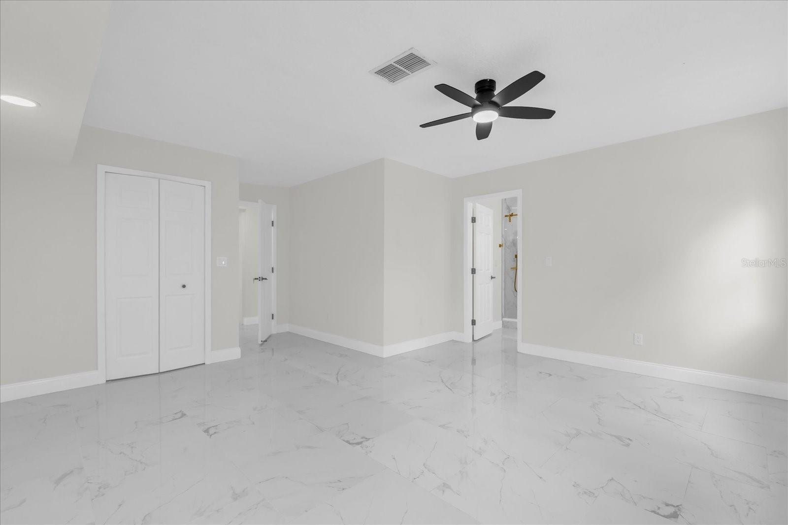 7506 Mott Ave Property Photo 12