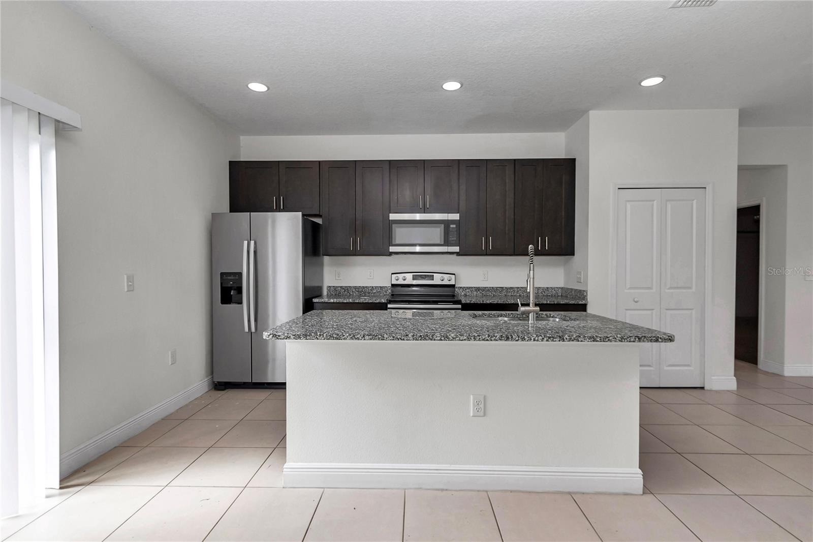 3650 Sw 128th Pl Property Photo 13