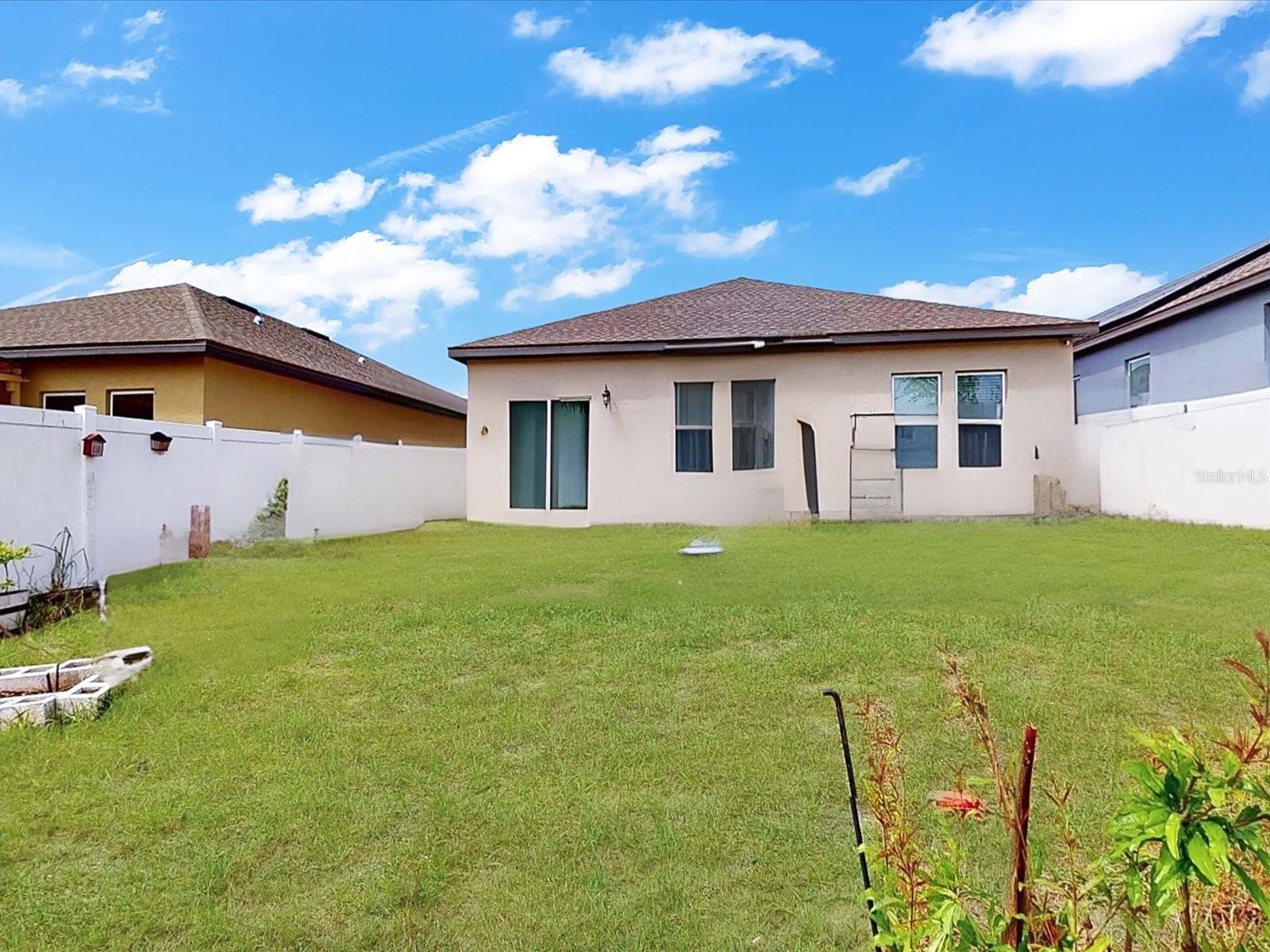 749 Orchid Grove Blvd Property Photo 16