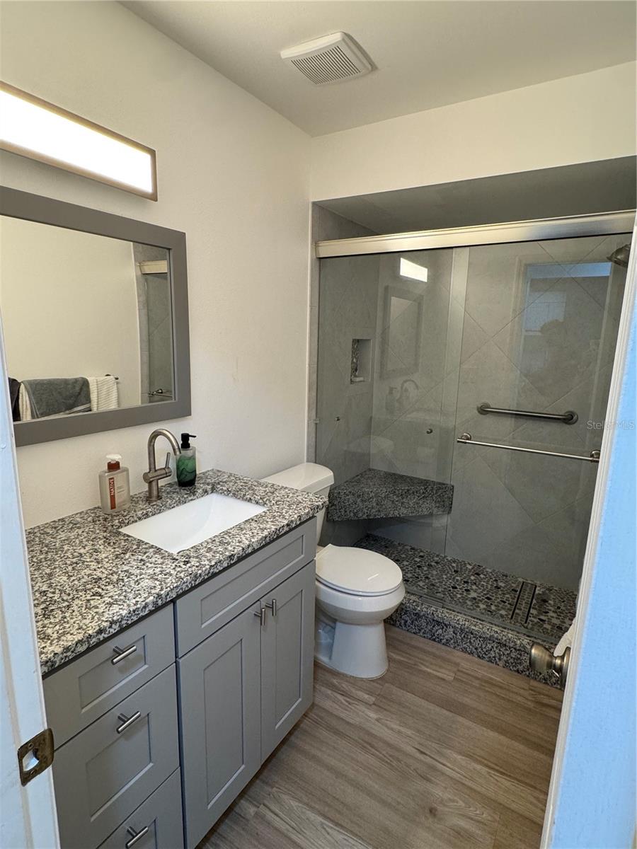 2342 Barbados Ct Property Photo 9