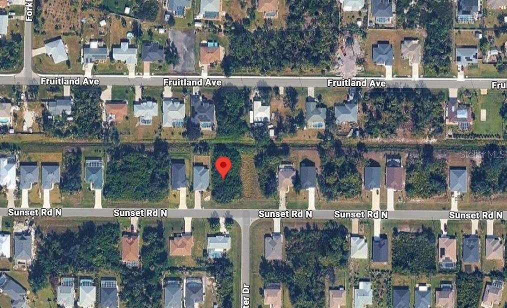 504 SUNSET RD N Property Photo 1