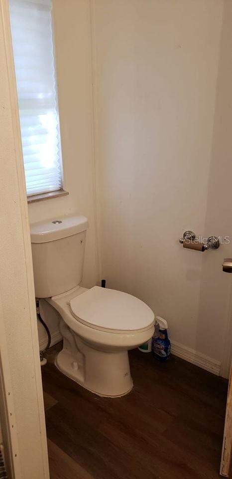 1089 Greenskeep Dr Property Photo 8
