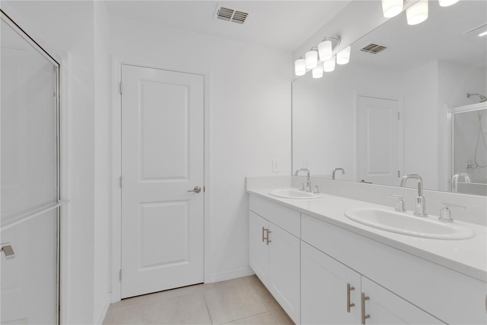 557 Pink Ibis Bnd Property Photo 9