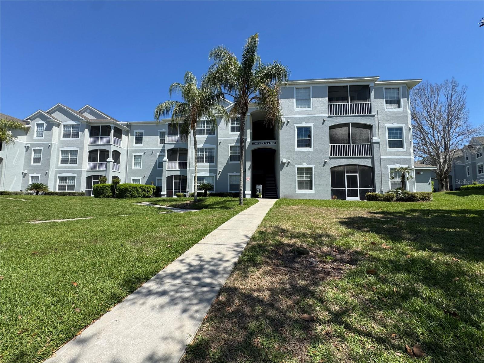 2305 Silver Palm Dr #302 Property Photo 1
