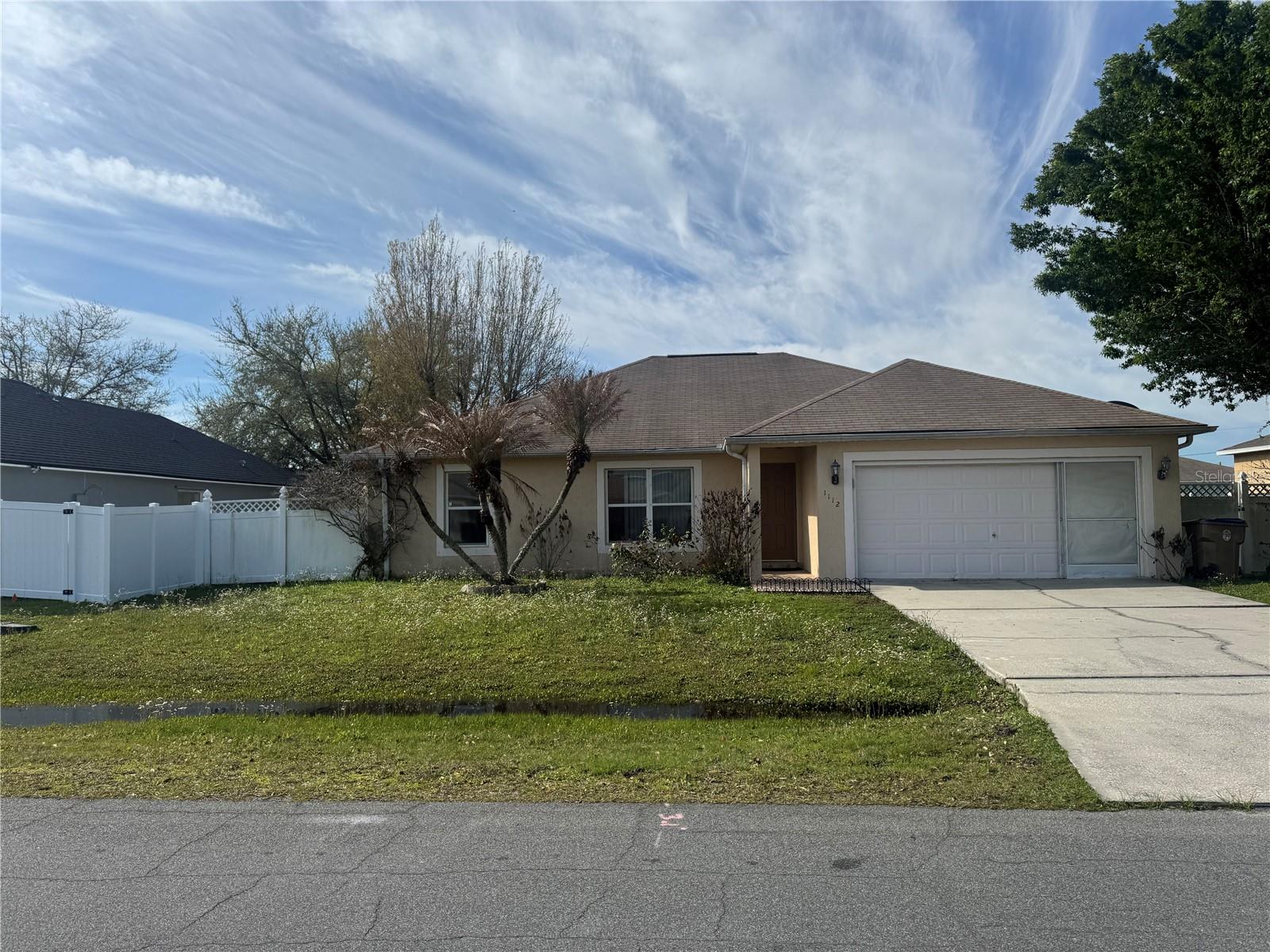 1112 ROAN CT Property Photo 1