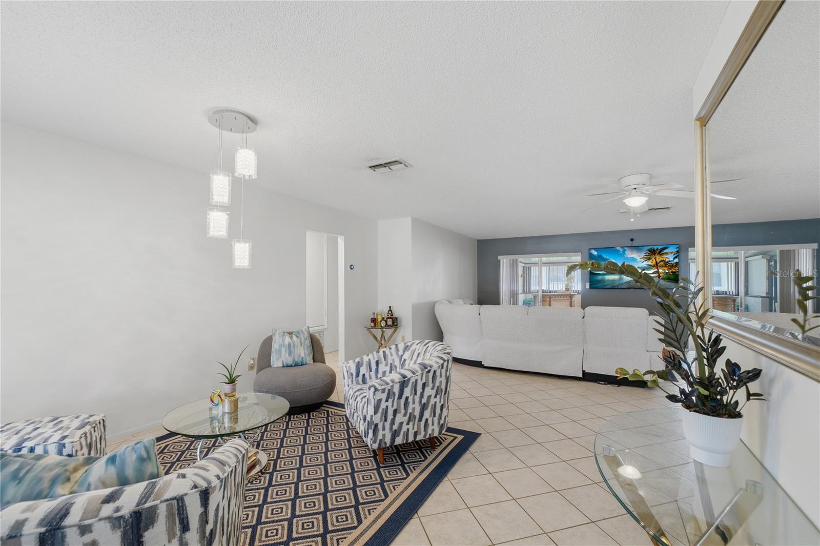 10725 William Tell Dr Property Photo 3