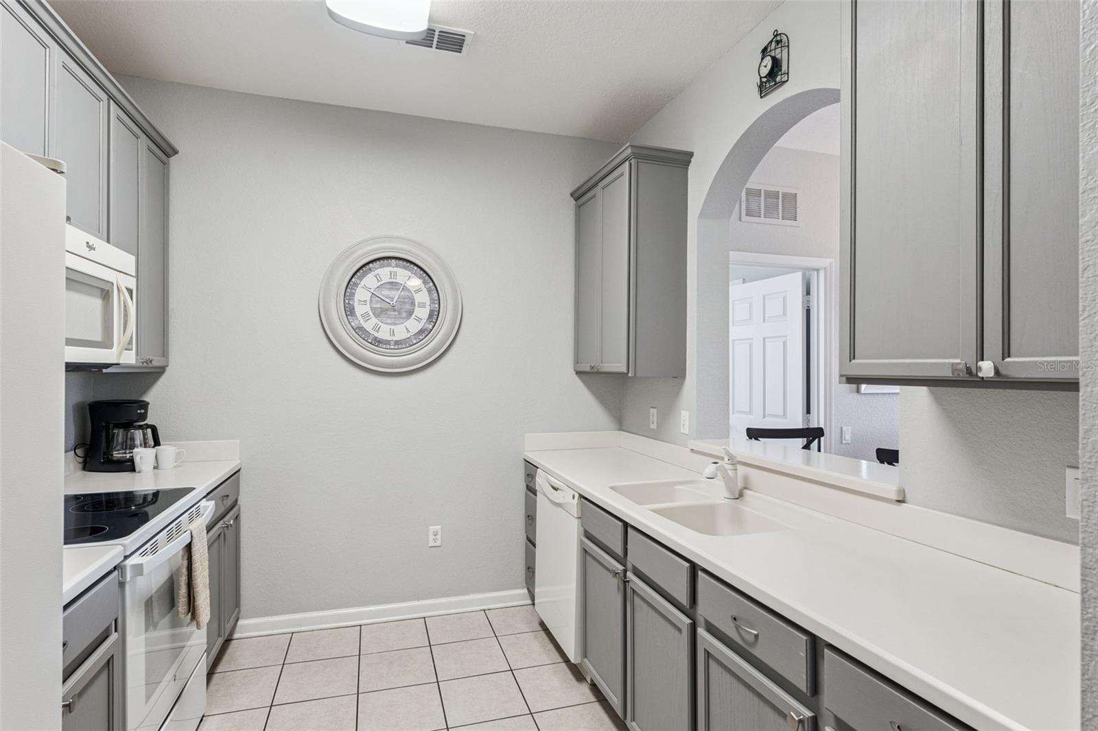 4862 Cayview Ave #403 Property Photo 12