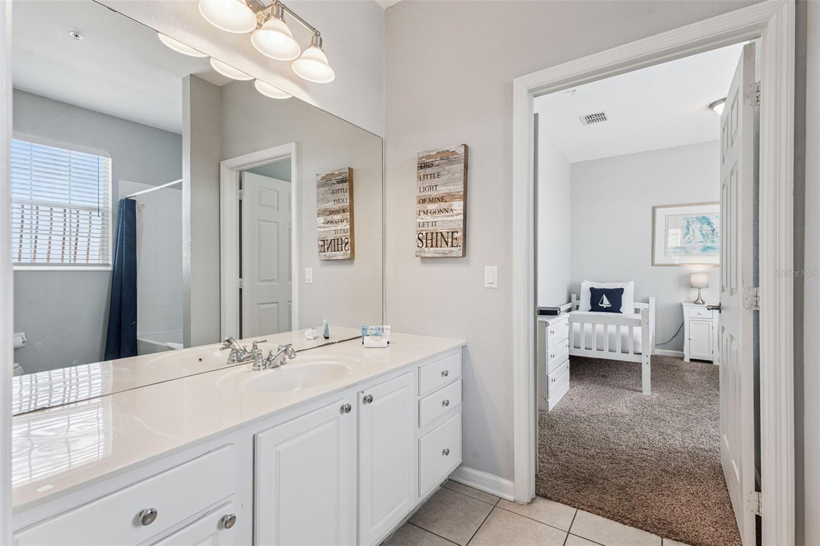 4862 Cayview Ave #403 Property Photo 22
