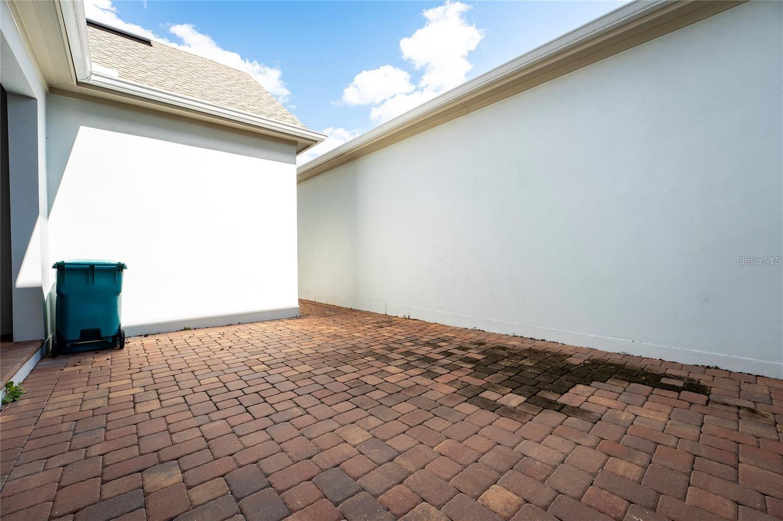 13427 Stoddart Ave Property Photo 14