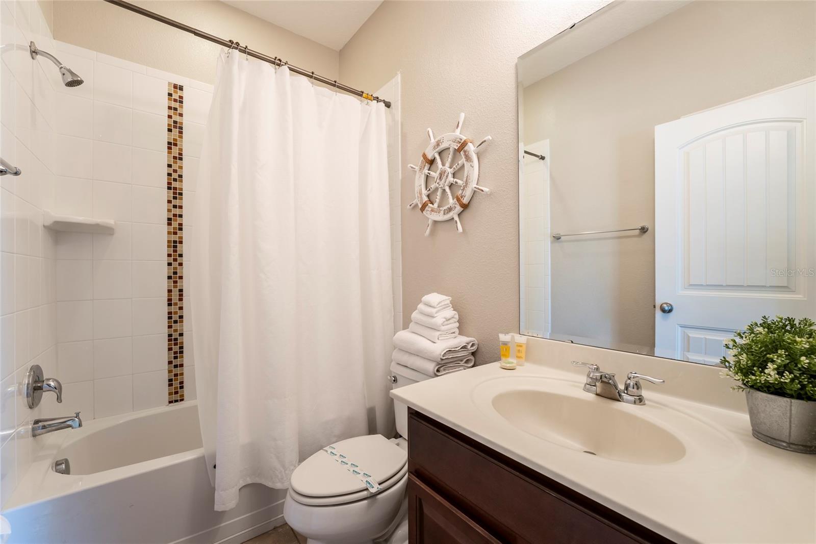 5145 Oakbourne Ave Property Photo 25