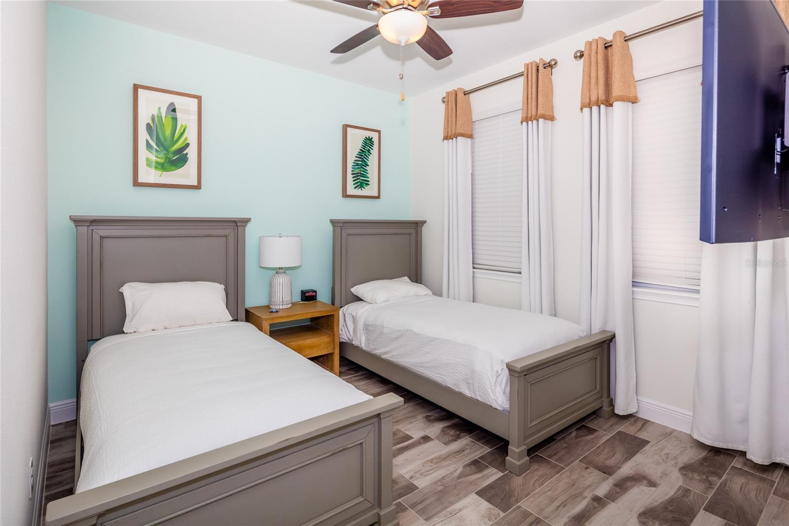 2924 Caribbean Soul Dr Property Photo 10