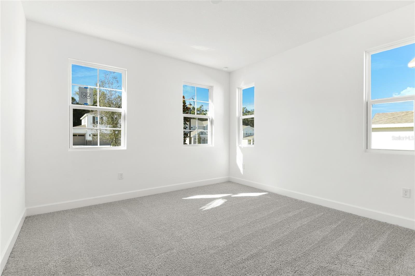 740 Wekiva Ridge Dr Property Photo 4