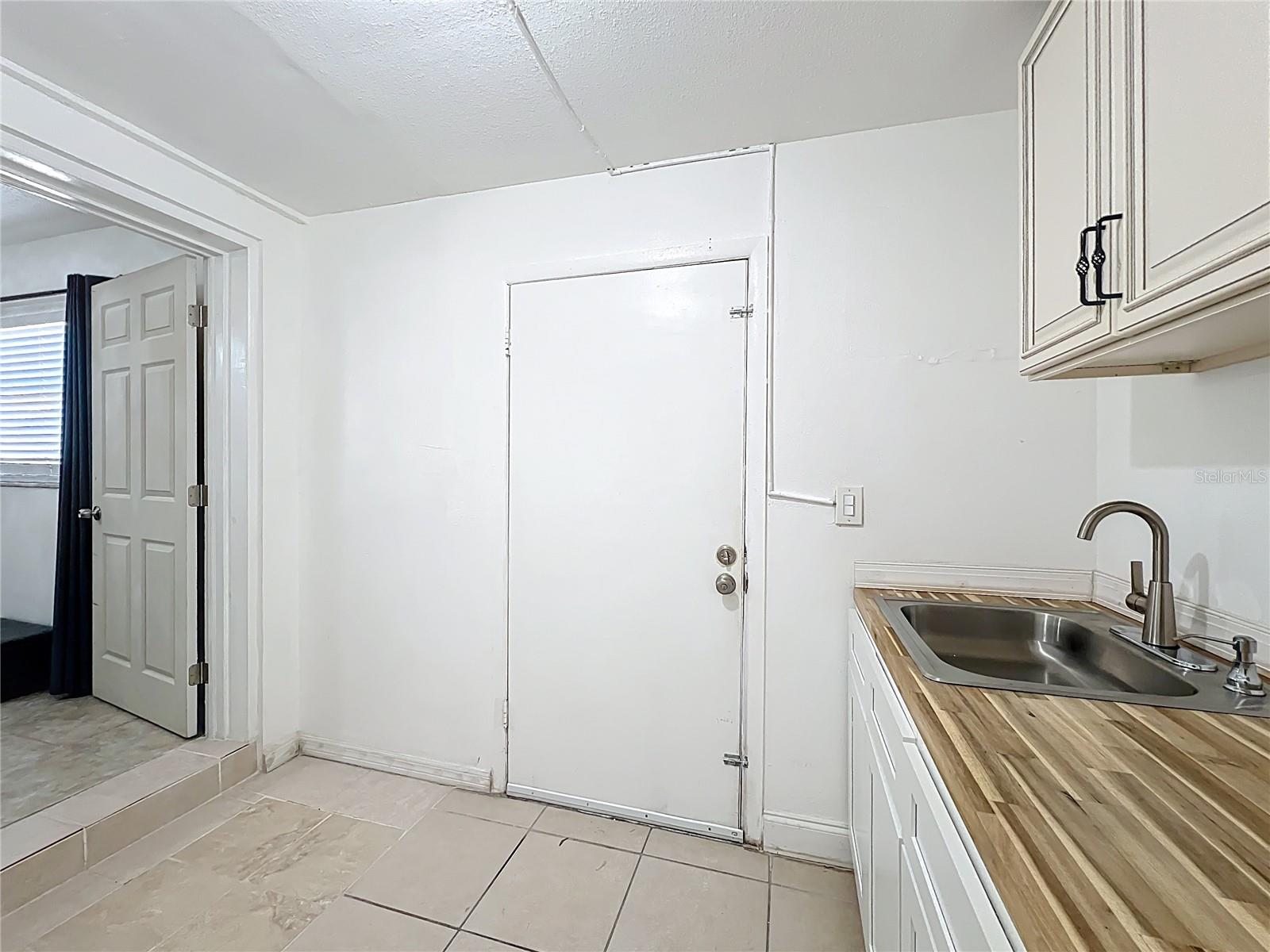 3802 Westgate Rd Property Photo 26