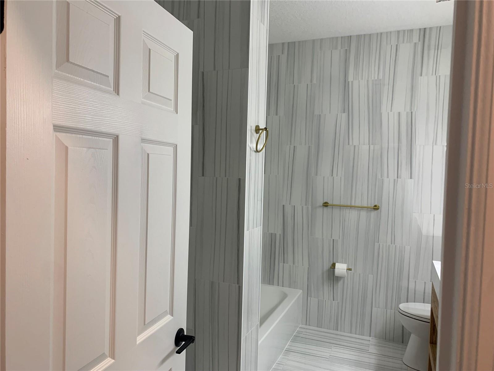 133 Jaybee Ave Property Photo 22