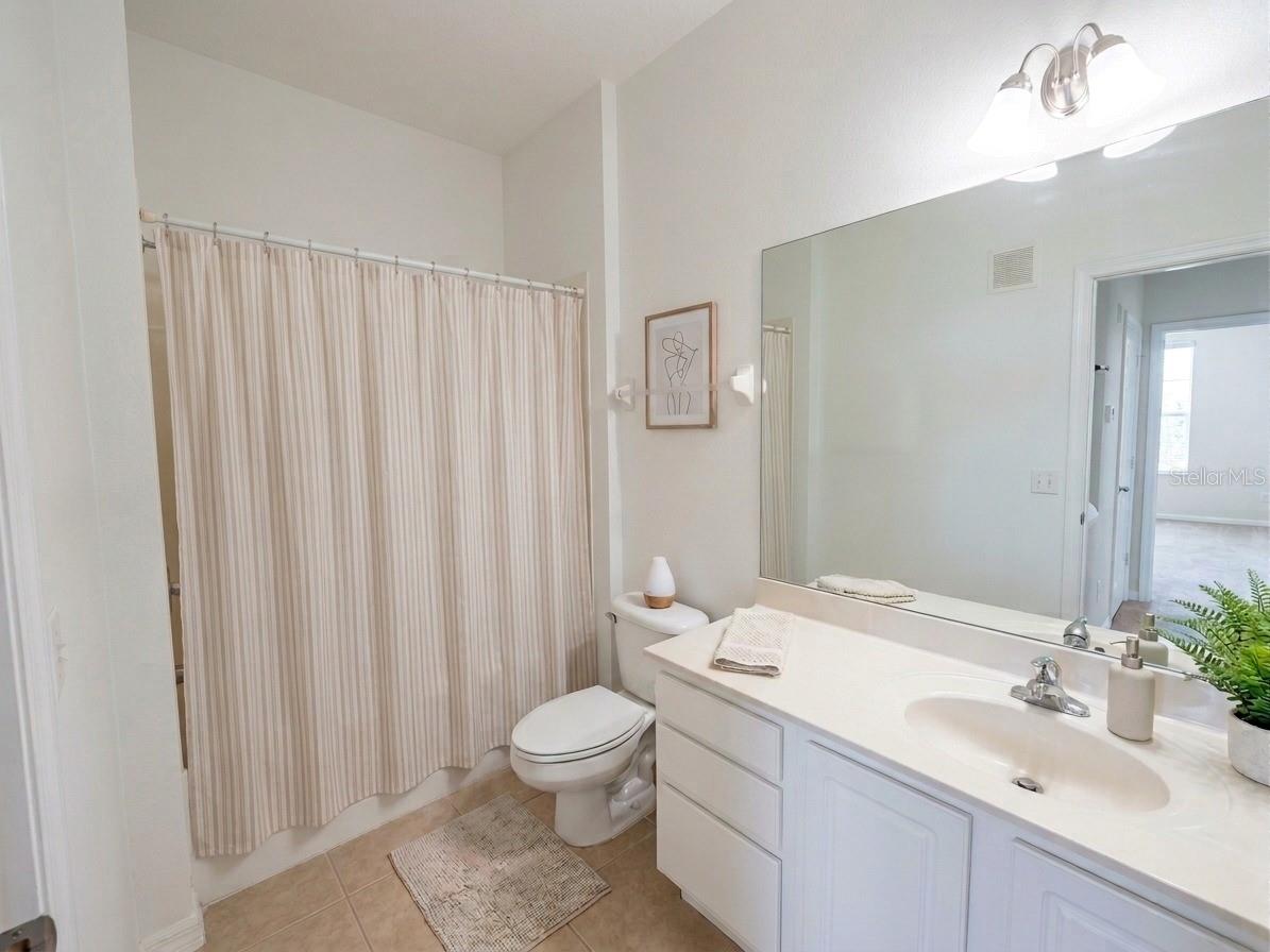 2484 San Tecla St #402 Property Photo 13