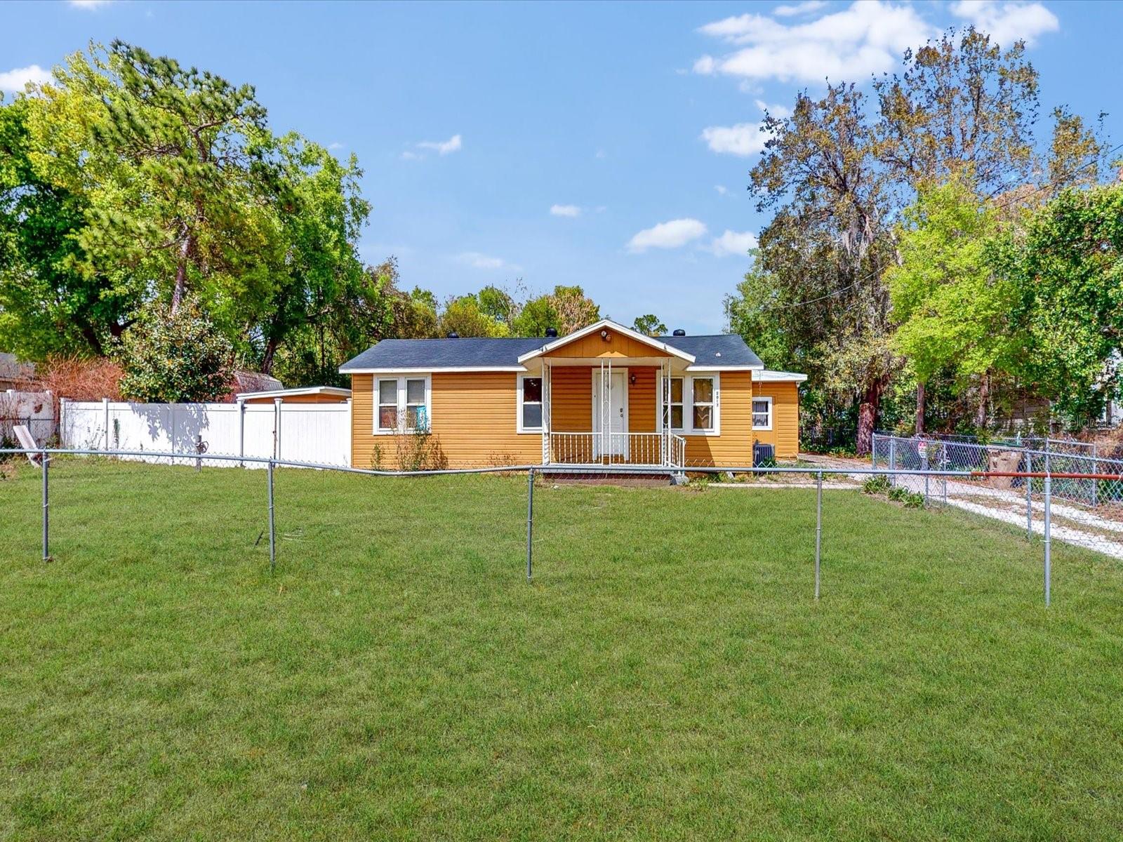 2017 Miller Blvd Property Photo 1