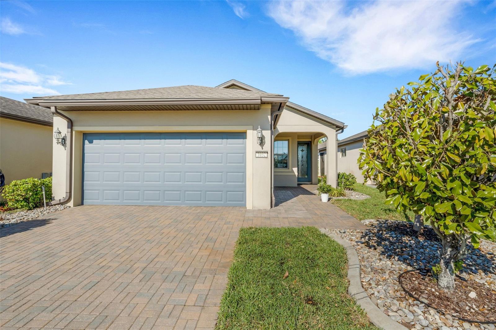 1032 SALAMANCA PL