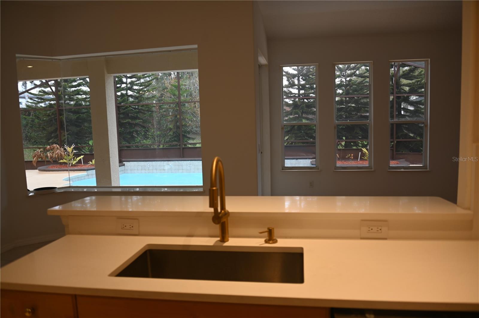 8800 Oak Landings Ct Property Photo 6