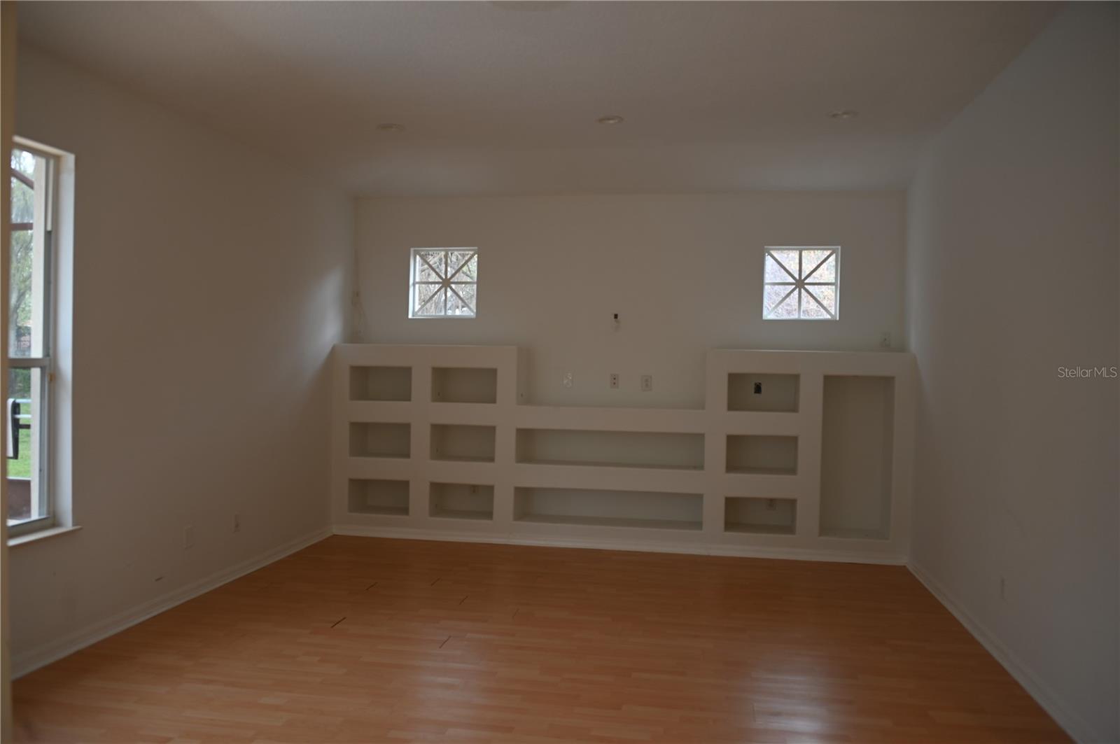 8800 Oak Landings Ct Property Photo 8