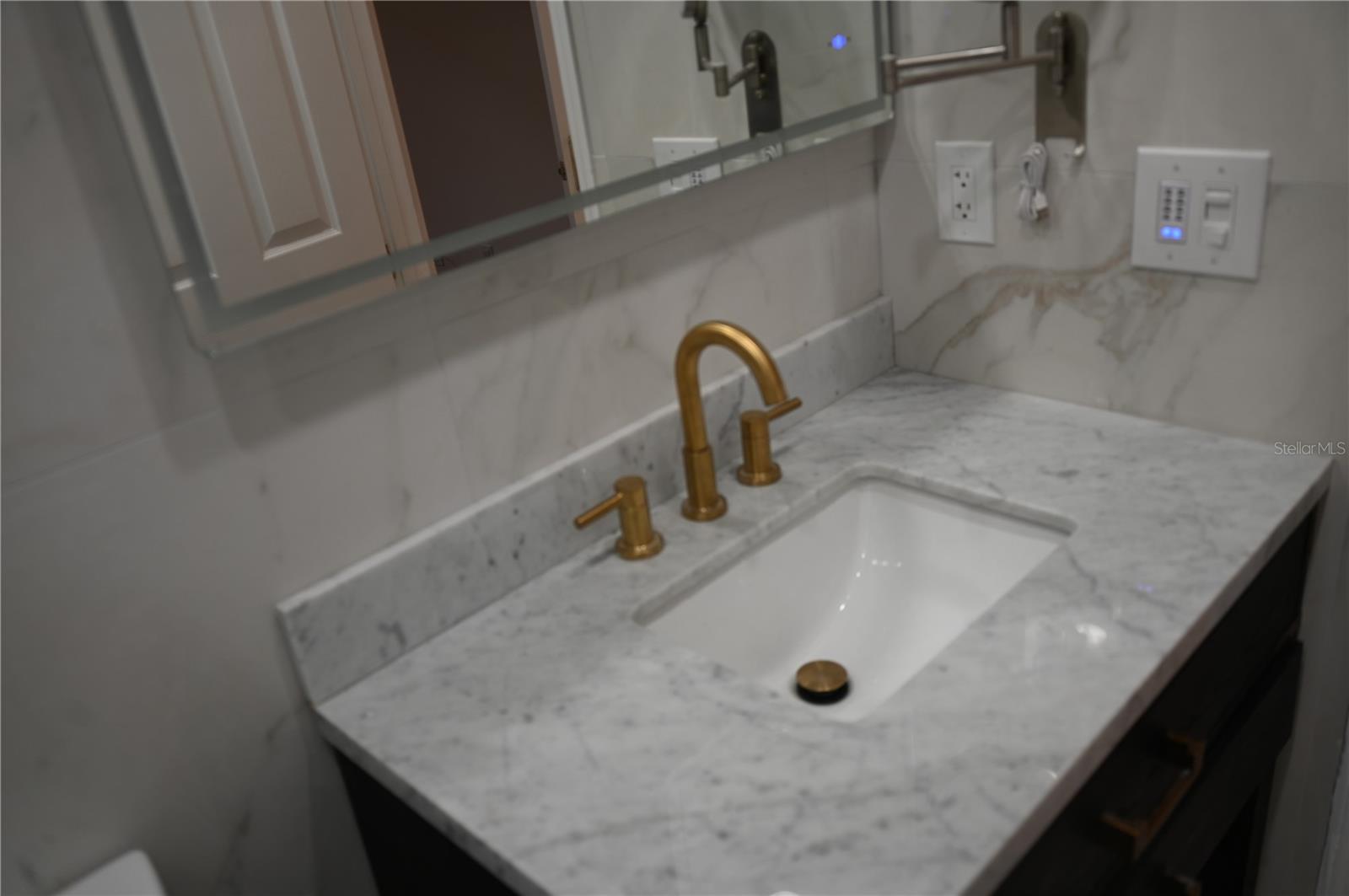 8800 Oak Landings Ct Property Photo 10