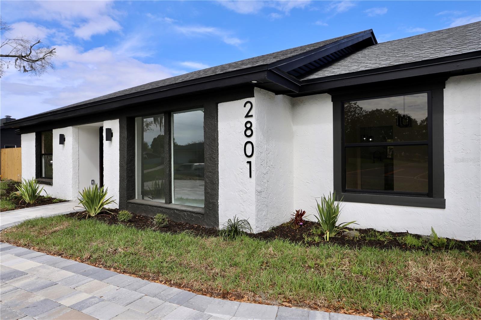 2801 Waumpi Trl Property Photo 1