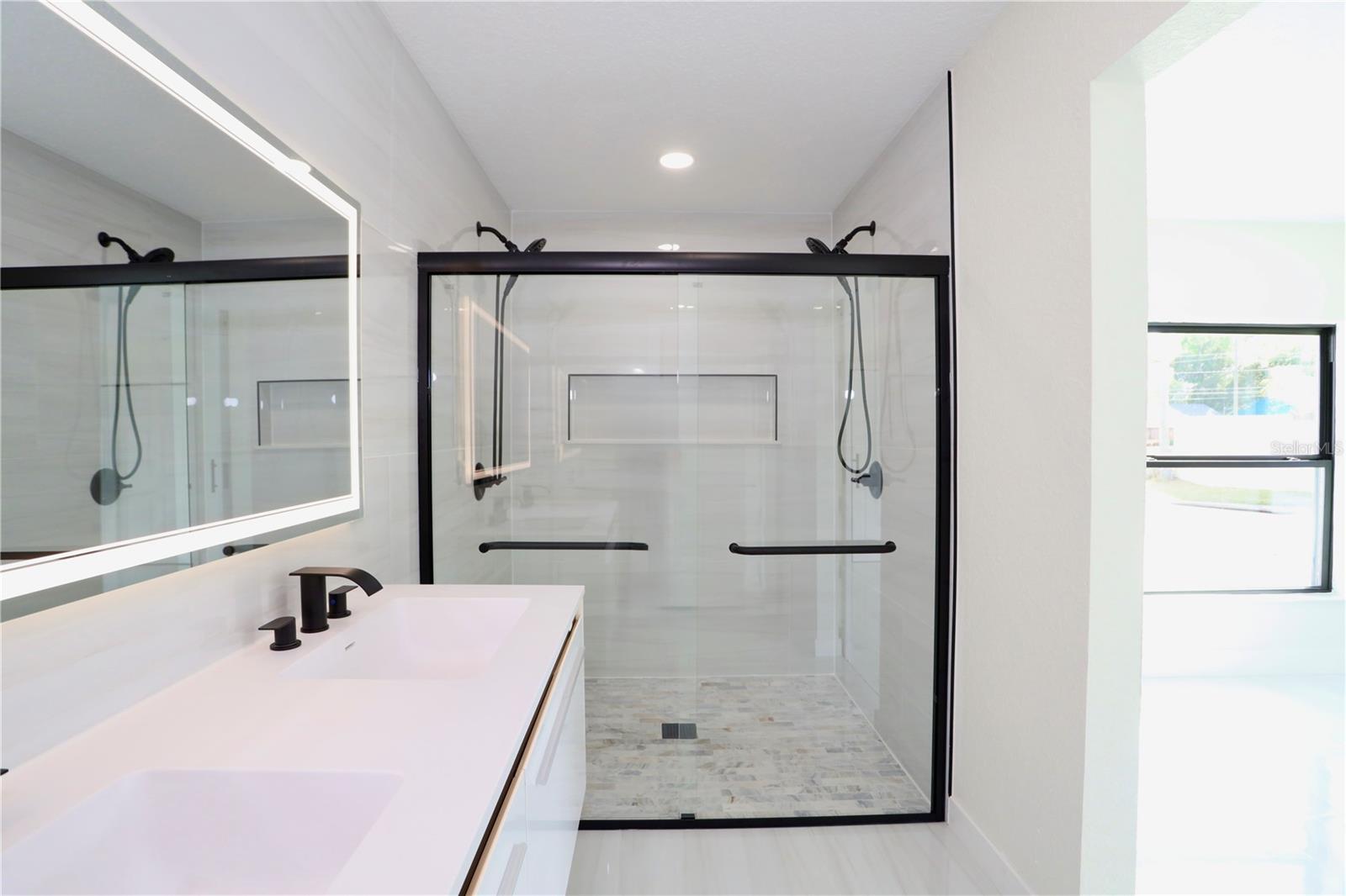 2801 Waumpi Trl Property Photo 26