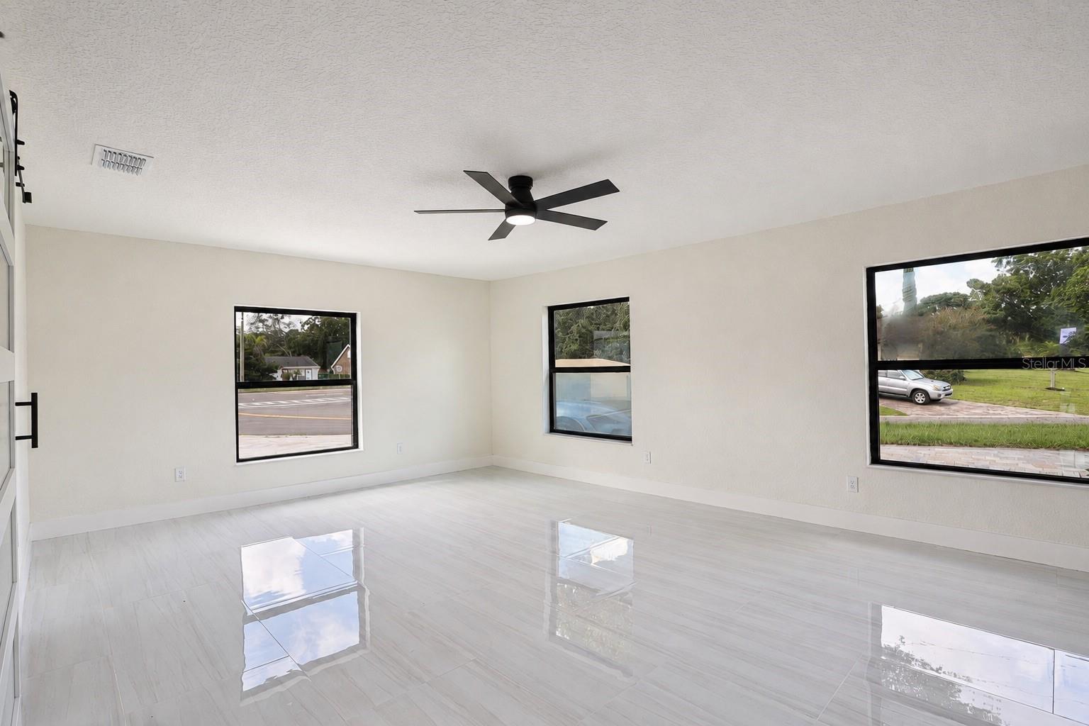 2801 Waumpi Trl Property Photo 33