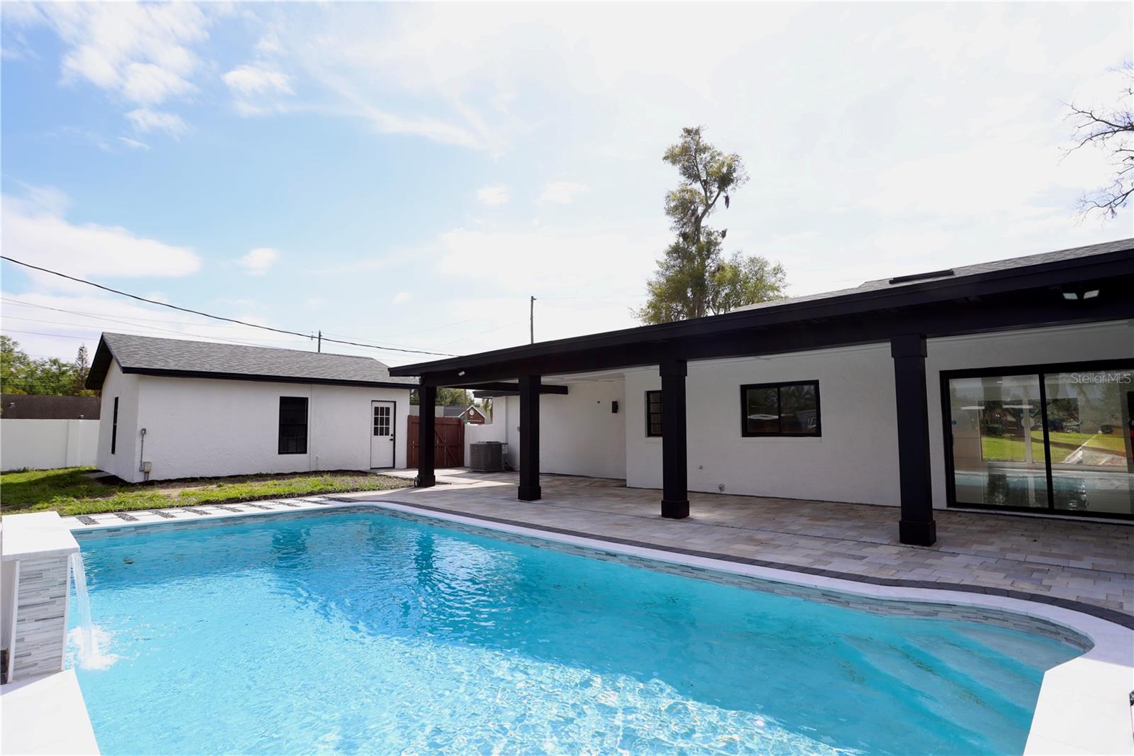 2801 Waumpi Trl Property Photo 47