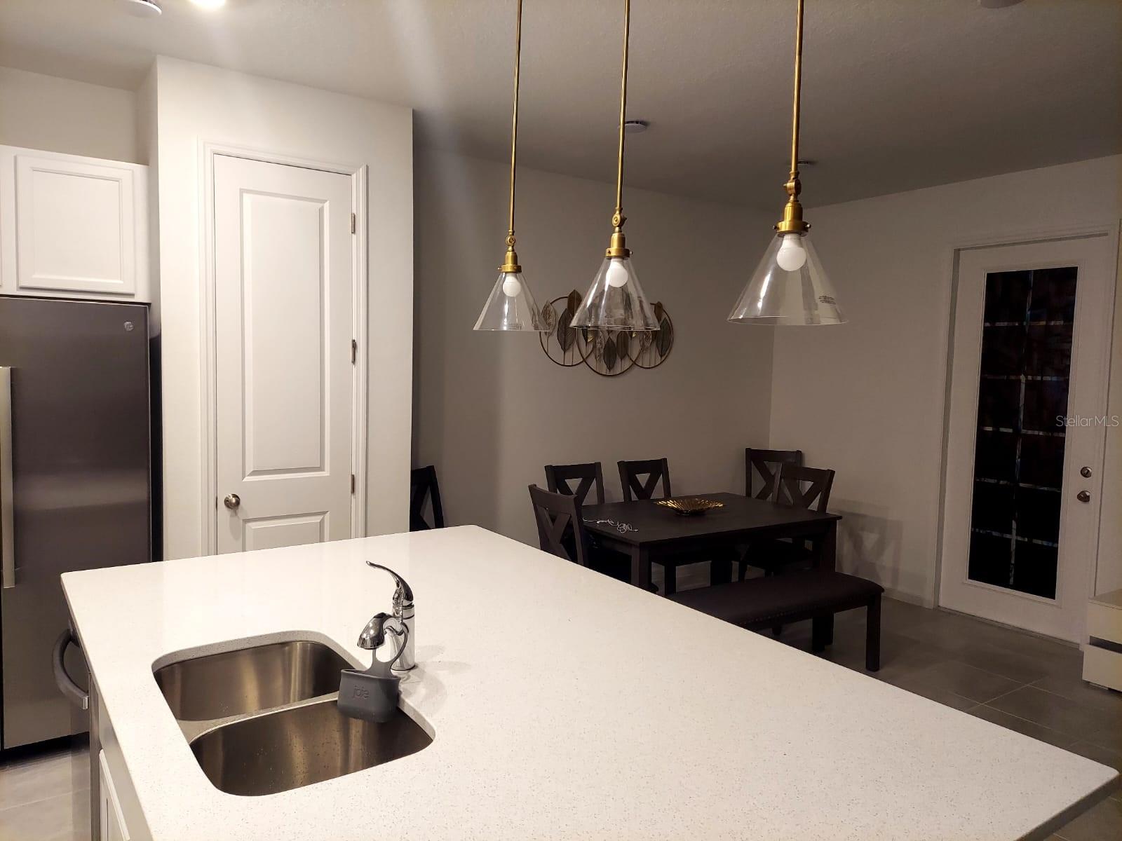 804 Longboat Dr #804 Property Photo 6