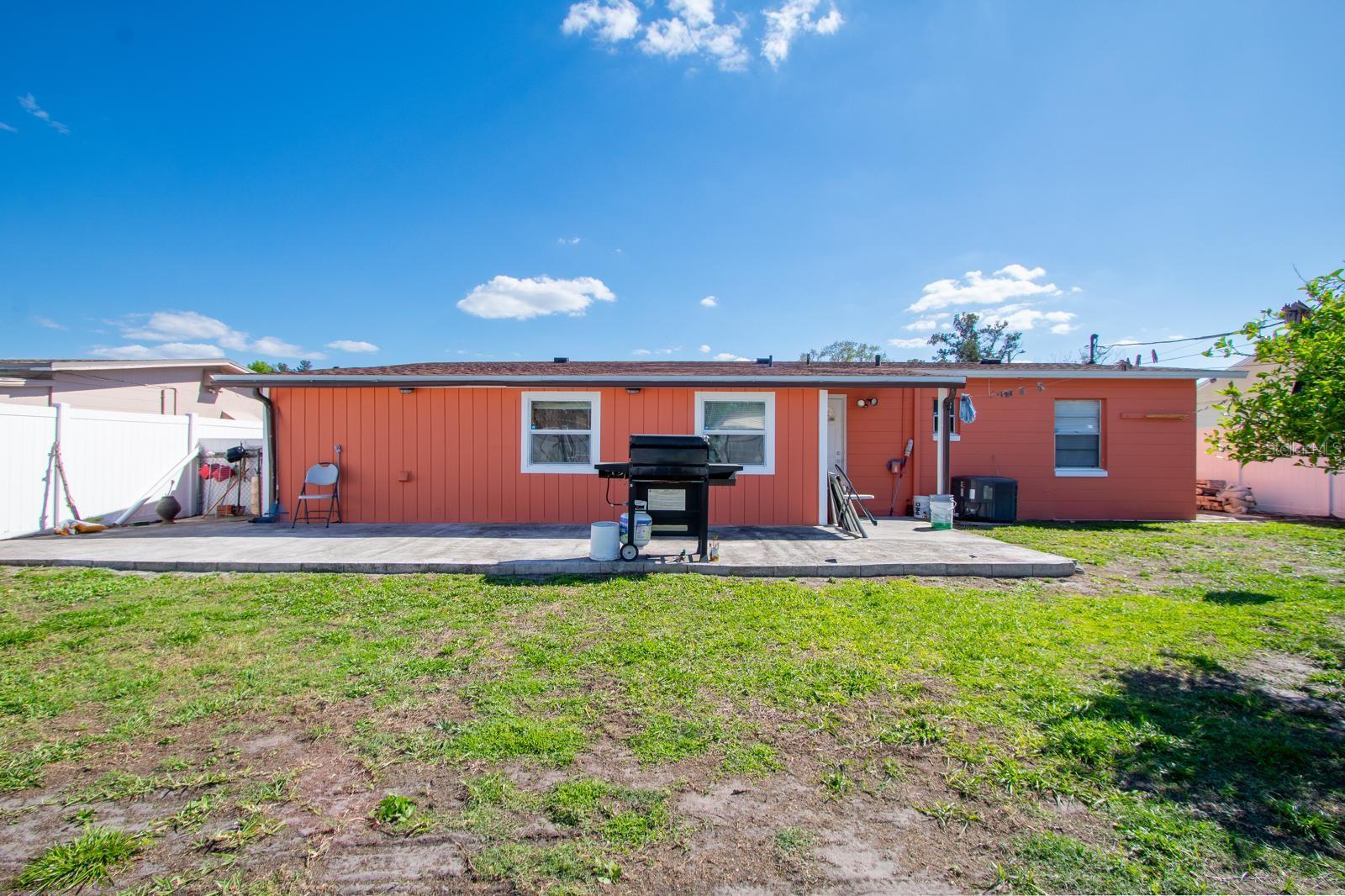 4401 Edgebrook Property Photo 11