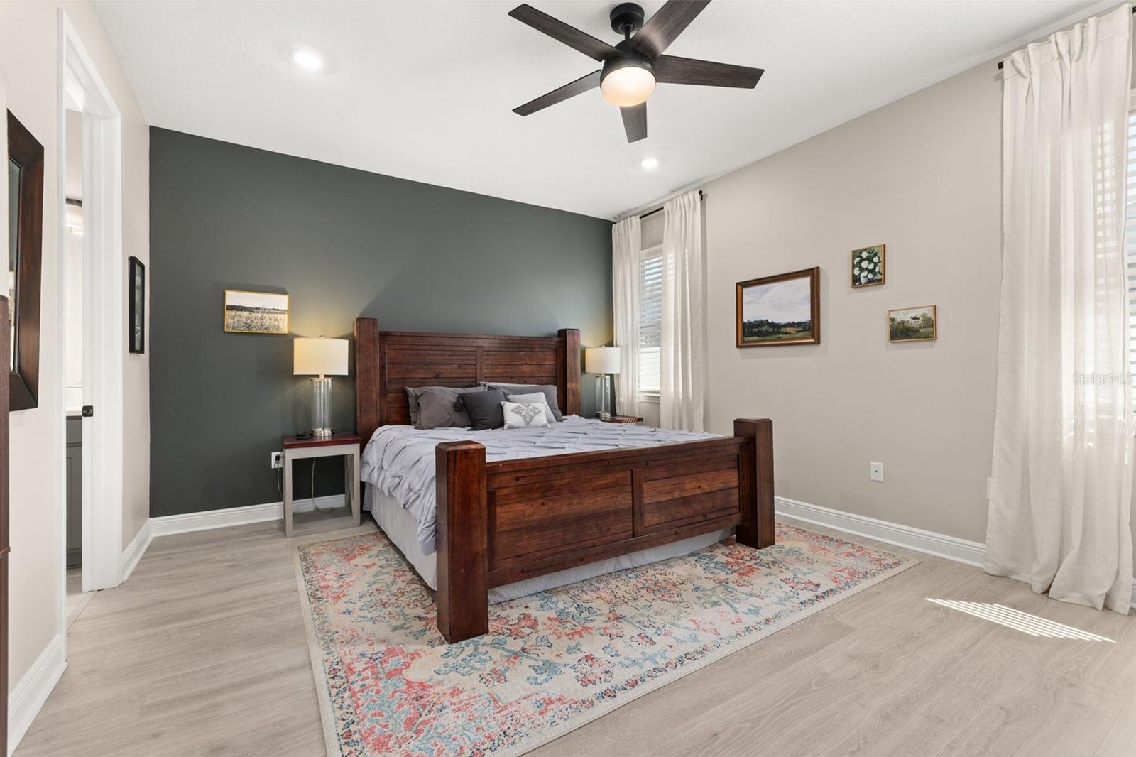 4542 Lions Gate Ave Property Photo 16