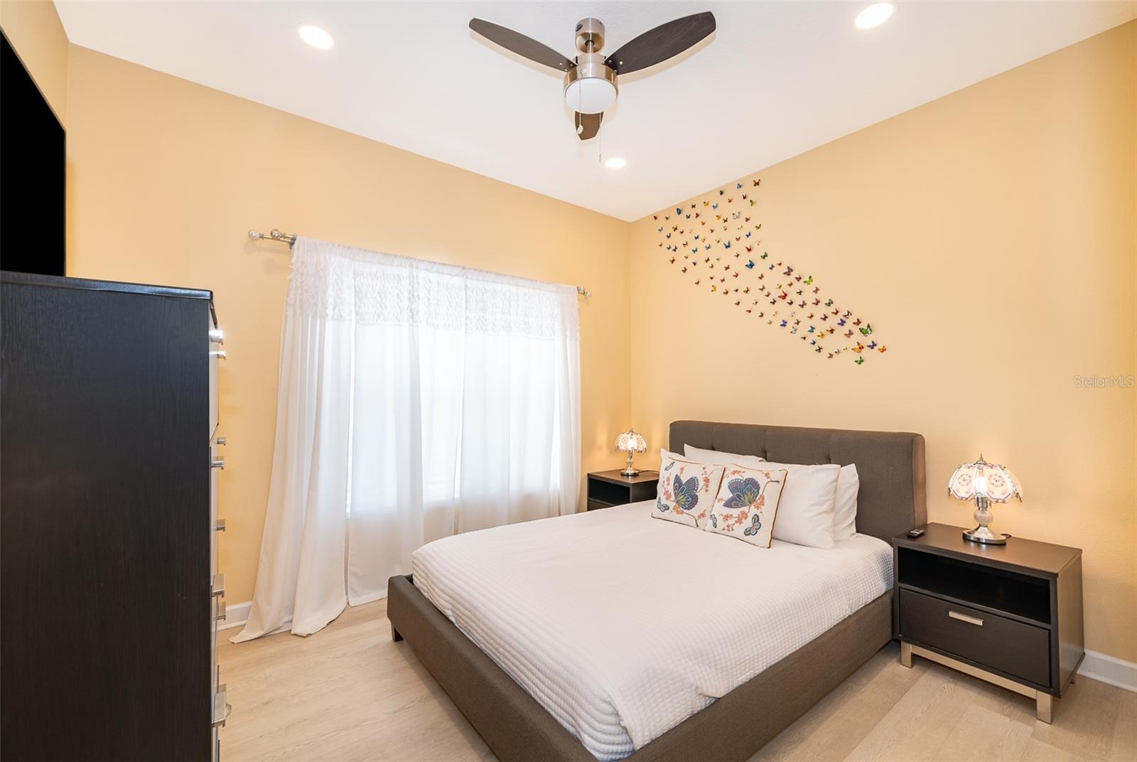 8949 Candy Palm Rd Property Photo 4