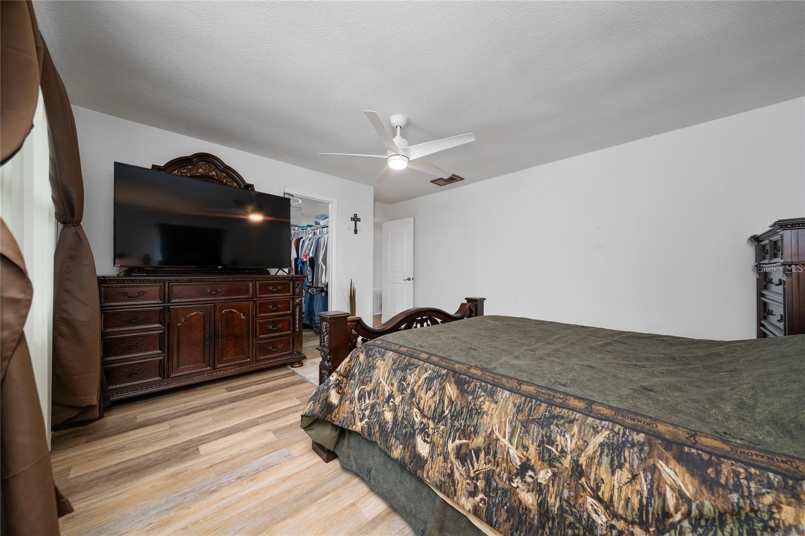 875 Eden Dr Property Photo 19